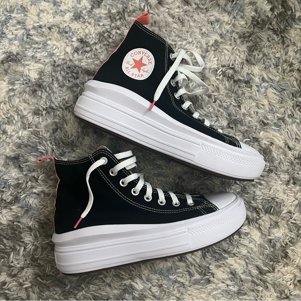 NWOT! 🔥 Converse Chuck Taylor All Star Move Color Pop Platform Sneakers